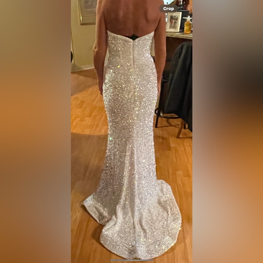 Prom dress - Picture 2 of 2